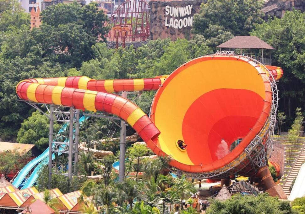 Sunway Lagoon Family Suites At Sunway Pyramid & Sunway Lagoon Kampong Penaga  المظهر الخارجي الصورة